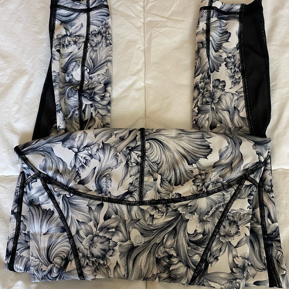 Lululemon leggings with mesh